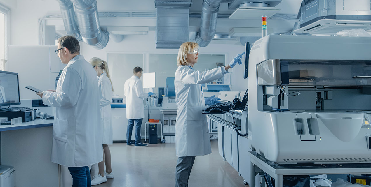 About LabMedExpert